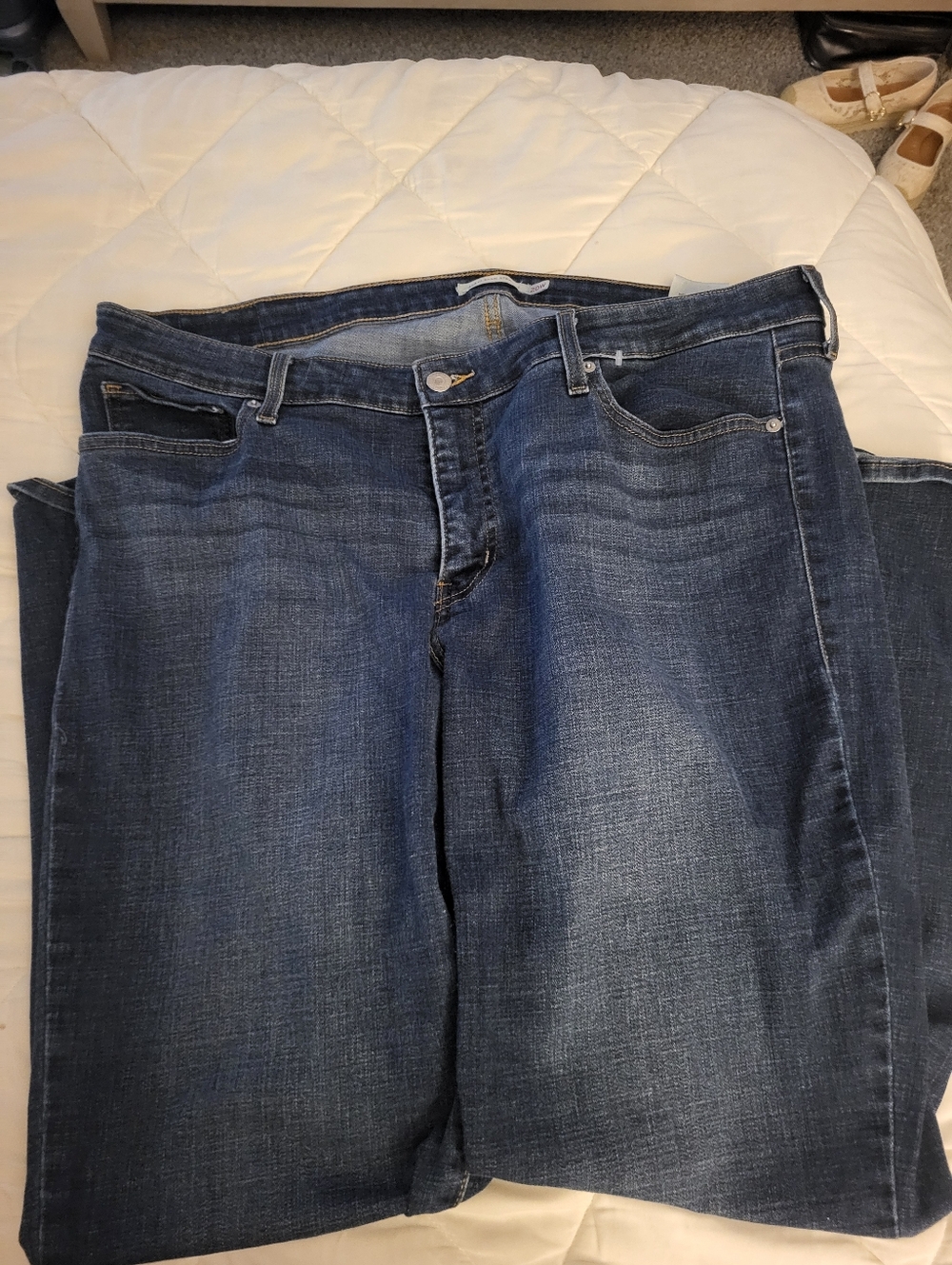 Levi Women's Dark Blue Stretch Jeans